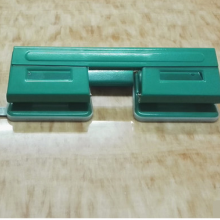 益而高四孔打孔机9401